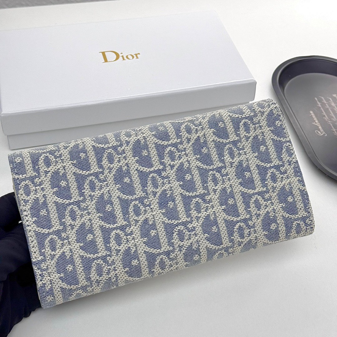 Dior 30 Montaigne · 5519 — תמונה 25