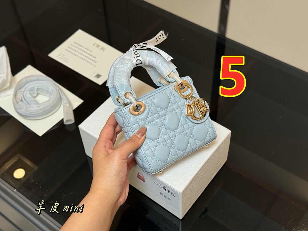 Mini Lady Dior Bag · 5552 — תמונה 14