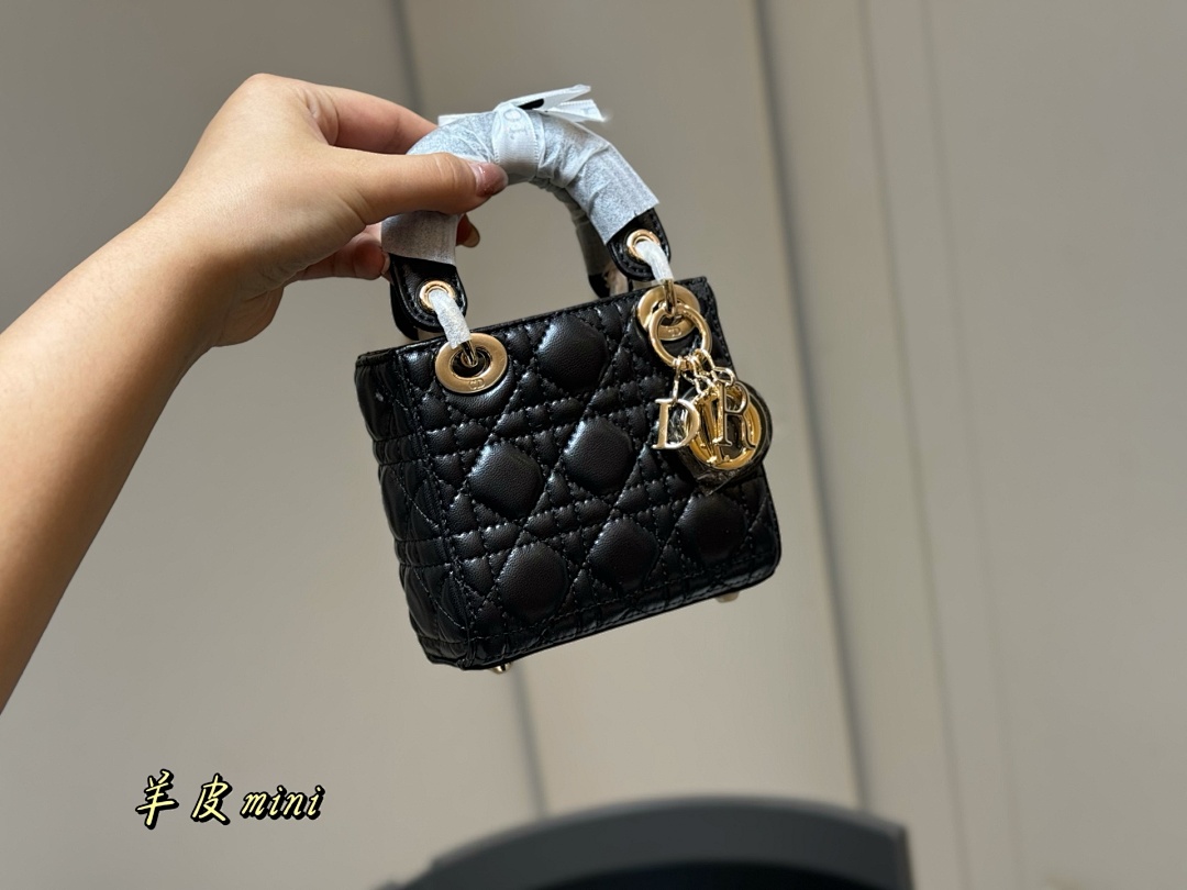 Mini Lady Dior Bag · 5552 — תמונה 2