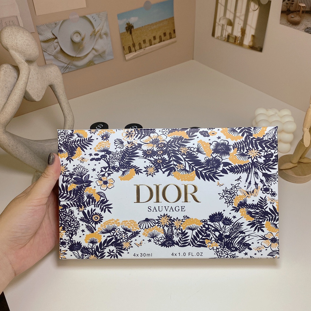 Dior Sauvage · 5604 — תמונה 4