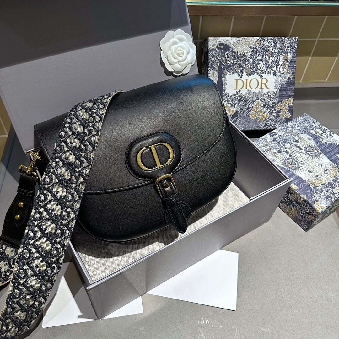 Dior Bobby · 4667 — תמונה 13