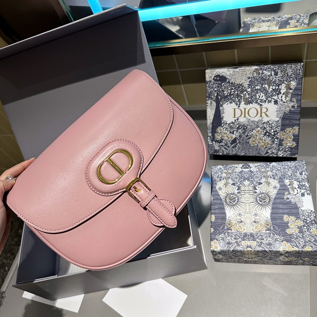 Dior Bobby · 4667 — תמונה 2