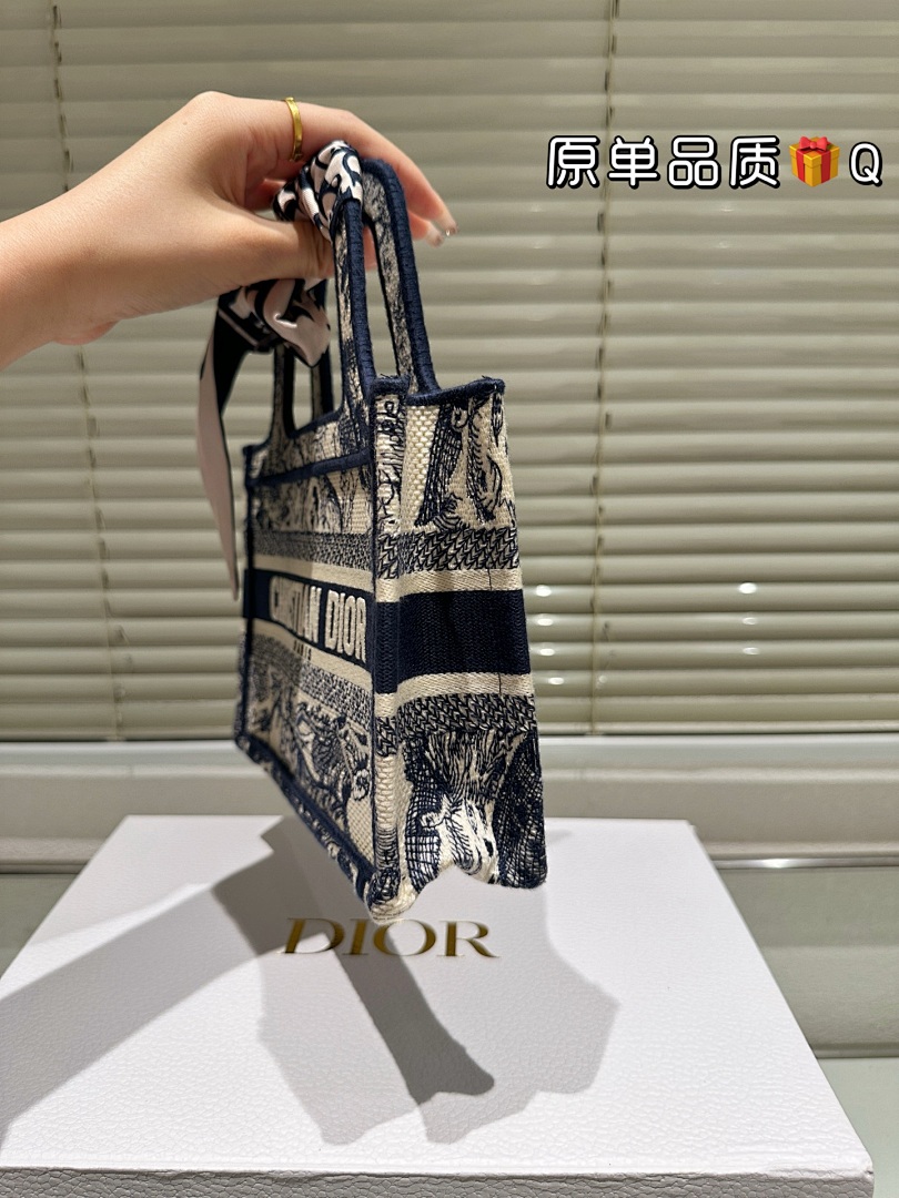 Dior Book Tote Mini · 5521 — תמונה 5