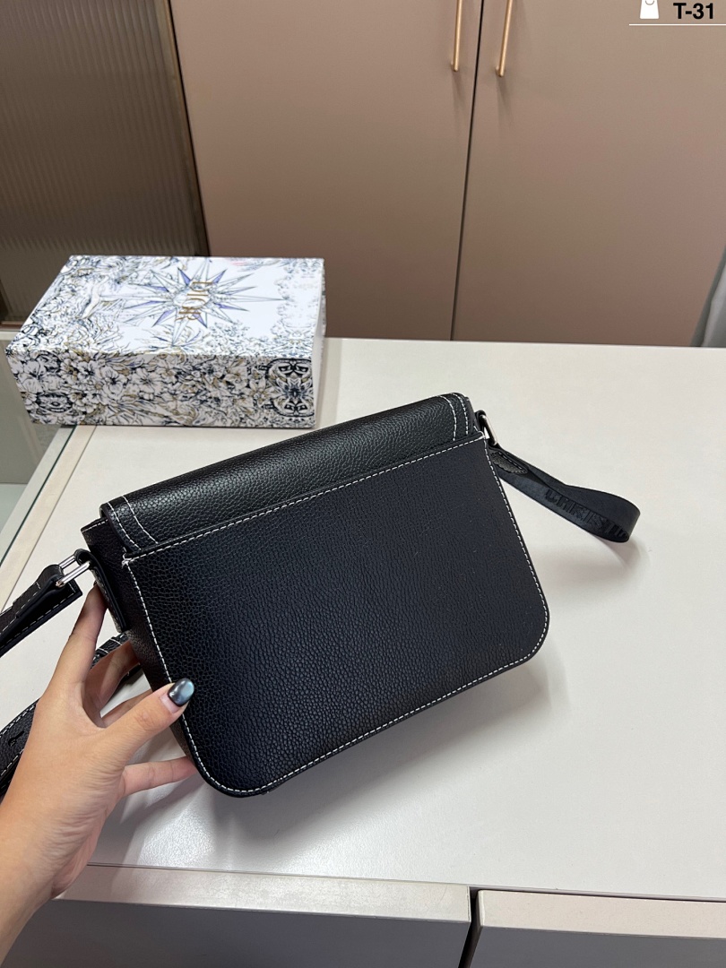 Dior Saddle Messenger Bag · 5844 — תמונה 9