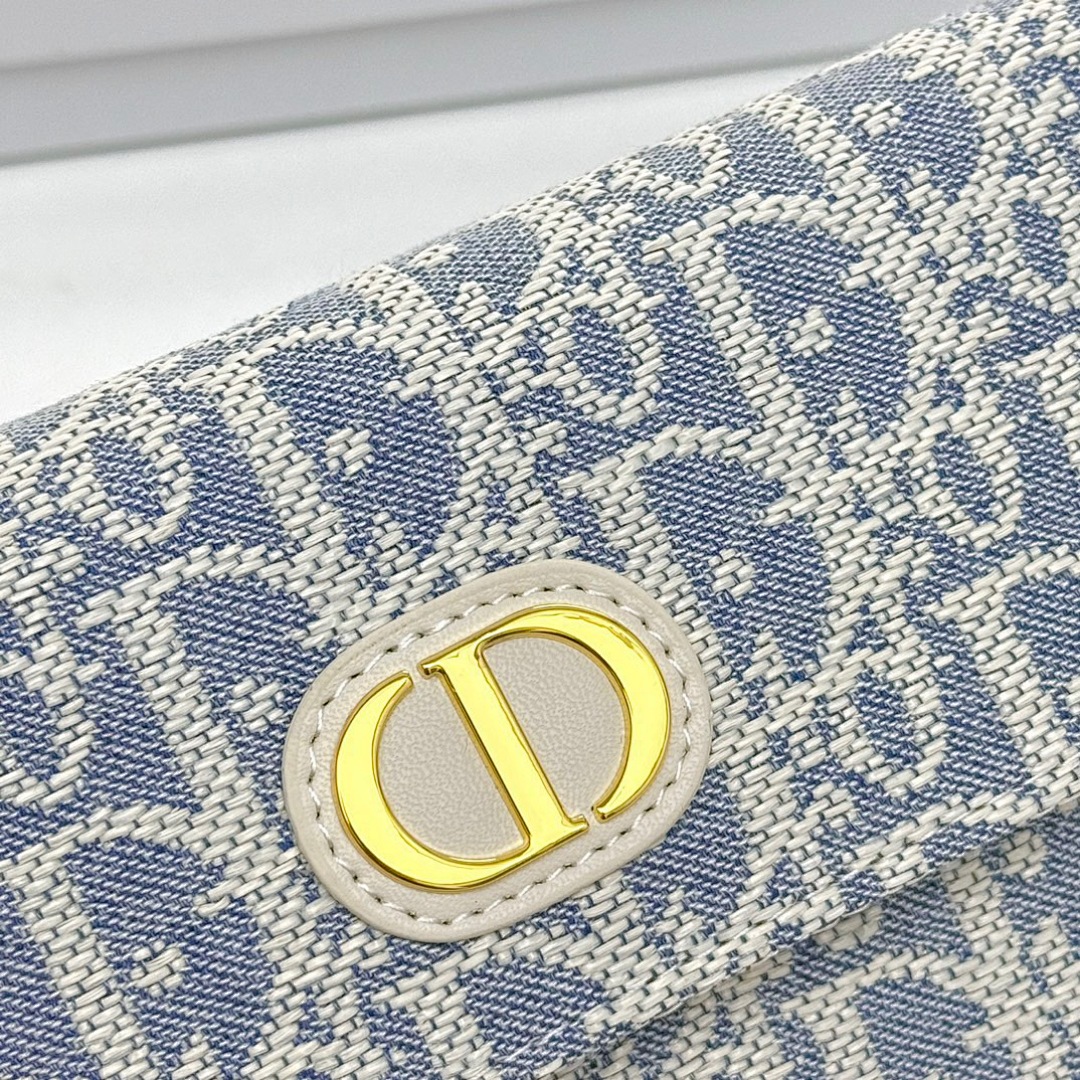 Dior 30 Montaigne · 5519 — תמונה 24