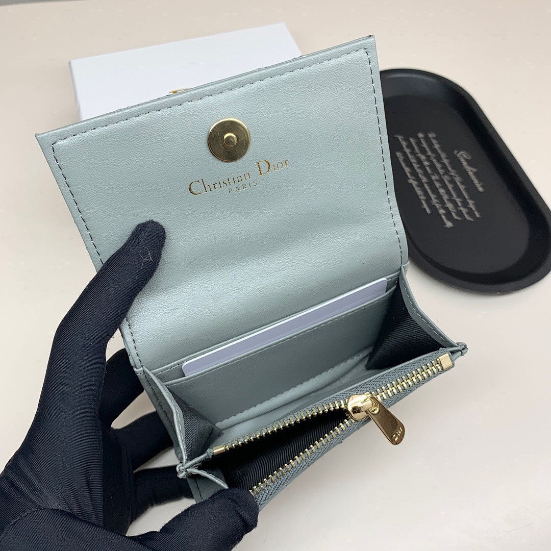 Dior 30 Montaigne · 5488 — תמונה 15