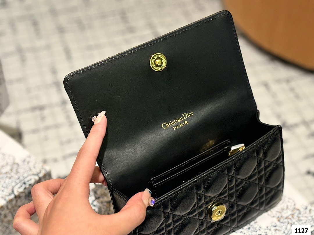 Dior Caro Pouch with Chain · 5073 — תמונה 3