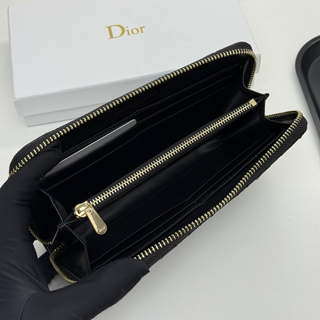 Dior 30 Montaigne · 5519 — תמונה 15