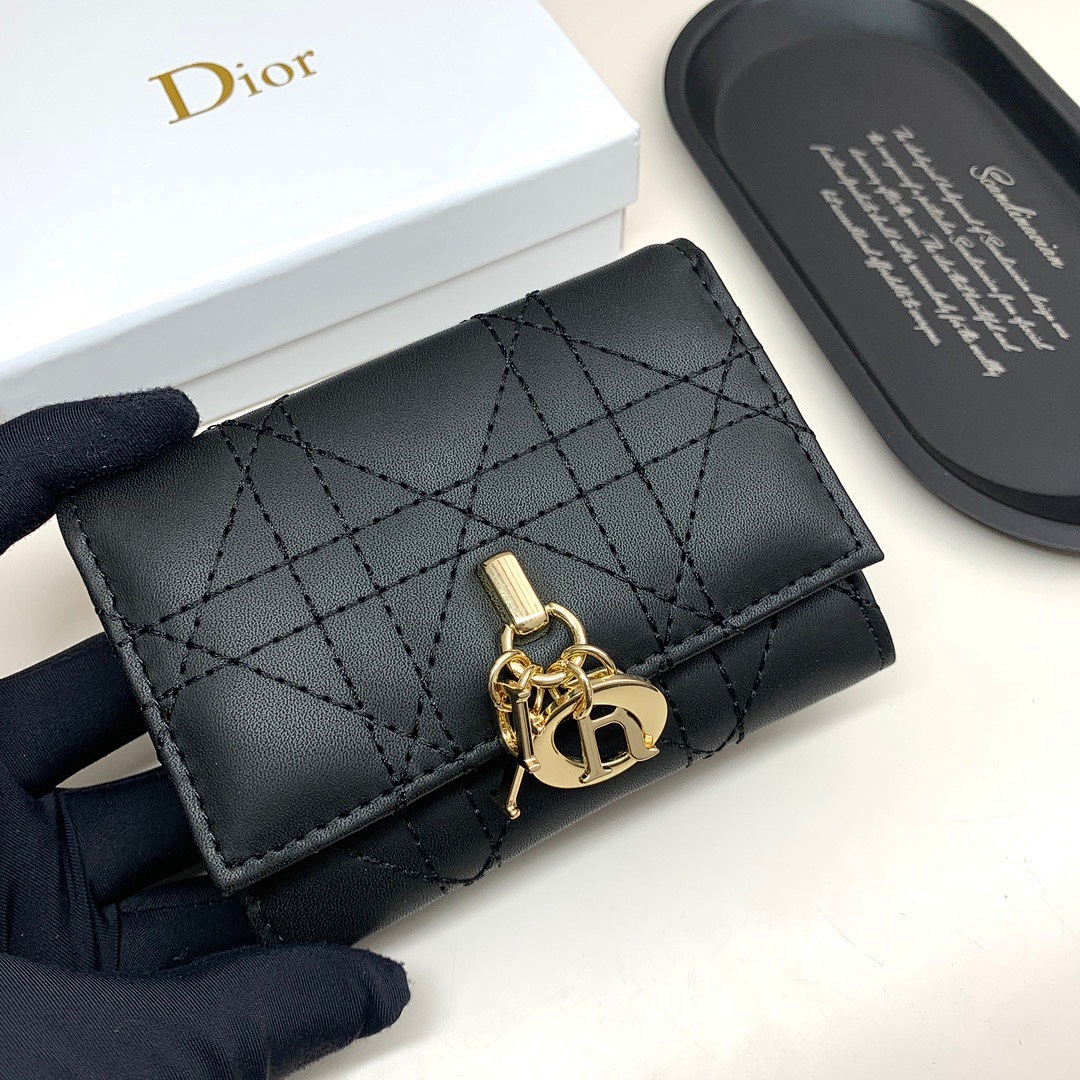 Dior 30 Montaigne · 5488 — תמונה 35