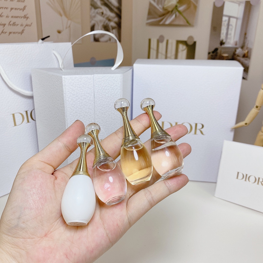 Dior J'adore · 5610 — תמונה 4