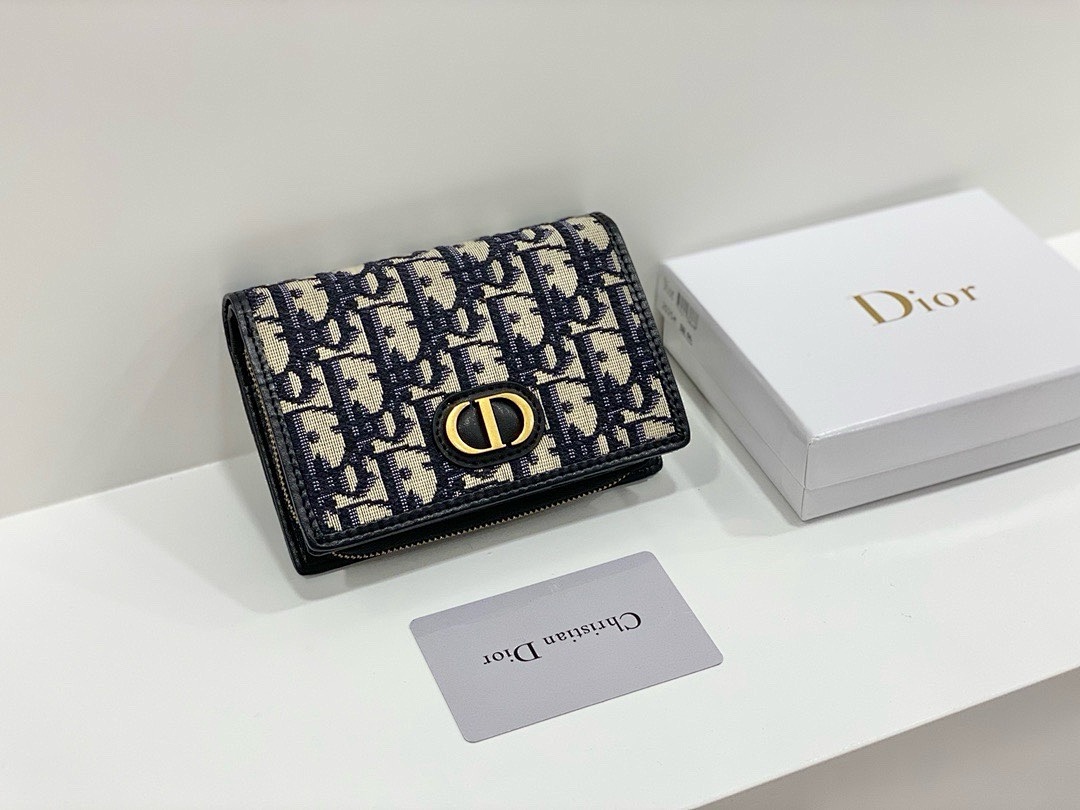 Dior 30 Montaigne · 5488 — תמונה 44