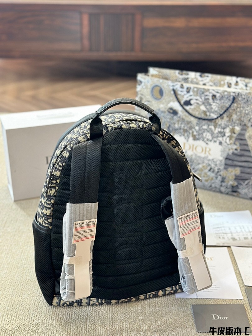 Dior Saddle Backpack with Flap · 5123 — תמונה 12