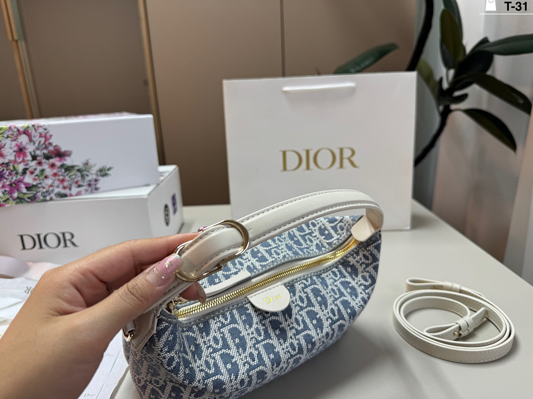 Dior D-Journey Bag · 6426 — תמונה 10