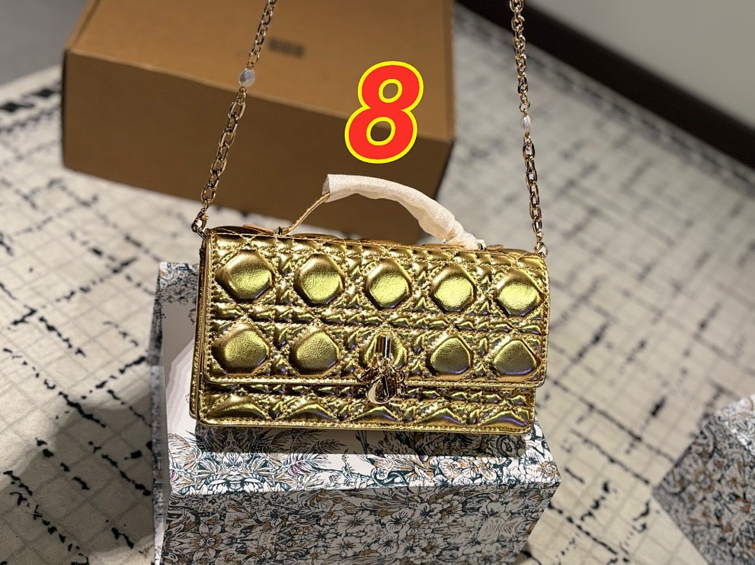Lady Dior Wallet on Chain · 5447 — תמונה 4