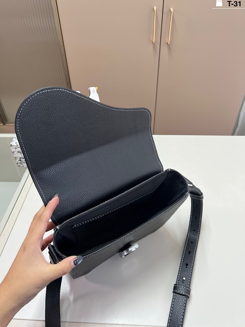 Dior Saddle Messenger Bag · 5844 — תמונה 4