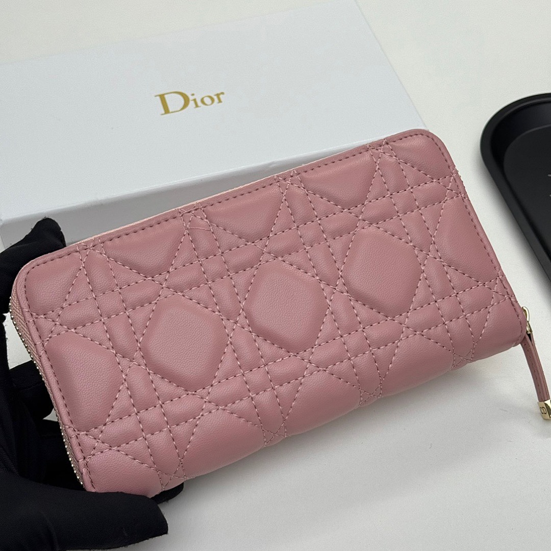 Dior 30 Montaigne · 5519 — תמונה 9