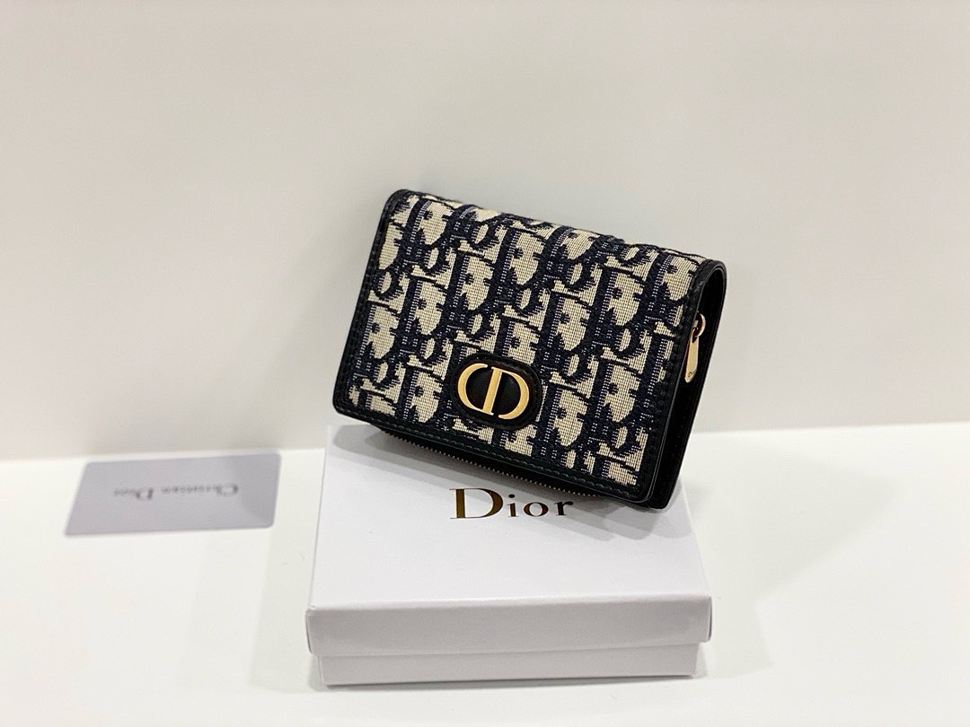 Dior 30 Montaigne · 5488 — תמונה 43