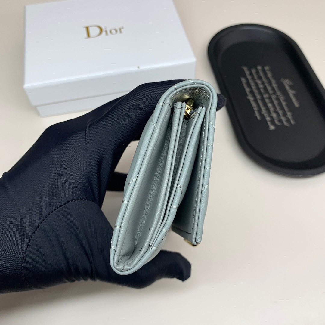 Dior 30 Montaigne · 5488 — תמונה 17