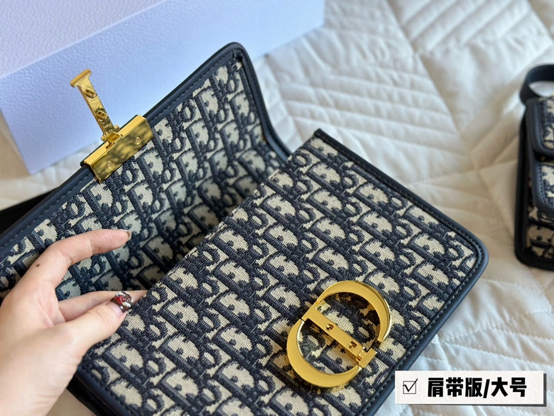 Dior 30 Montaigne · 4708 — תמונה 3