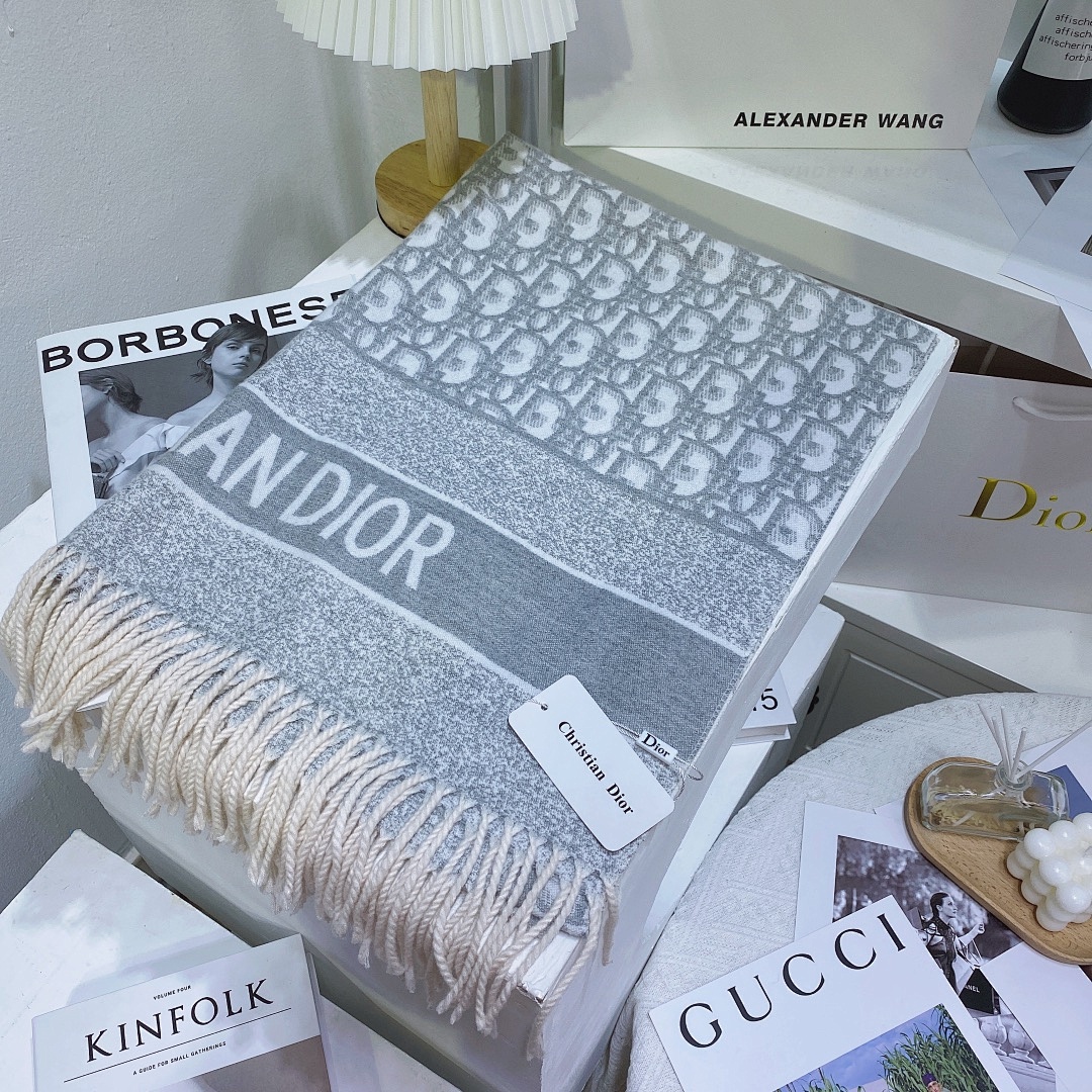 Dior Oblique Scarf · 4955 — תמונה 10