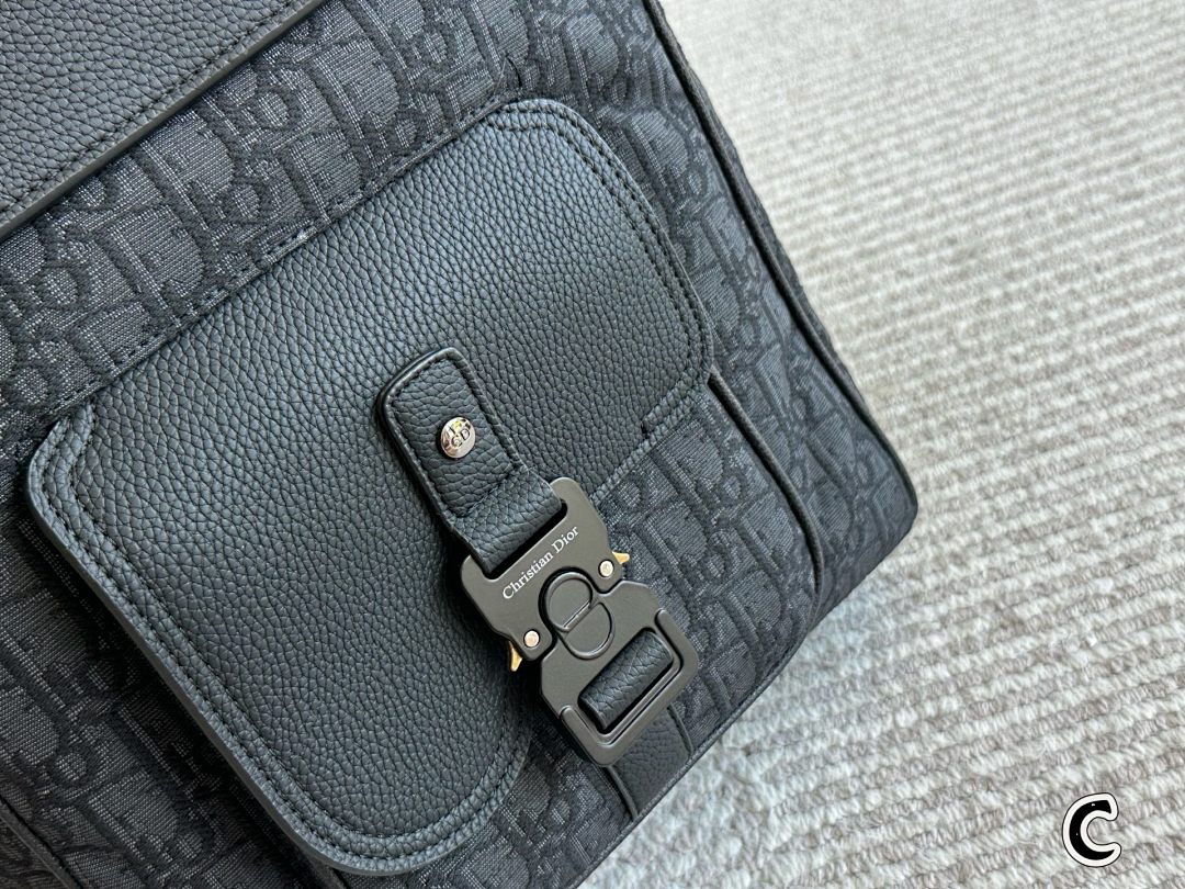 Dior Saddle Backpack with Flap · 5522 — תמונה 9