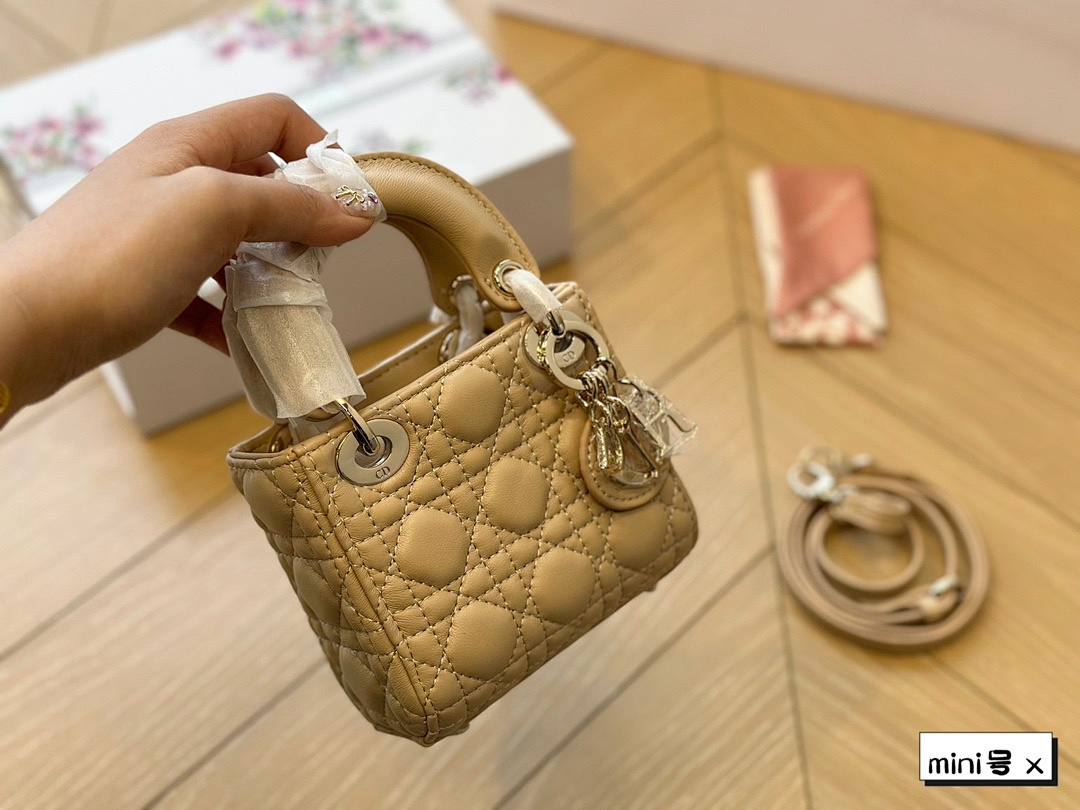 Lady Dior · 4642 — תמונה 5