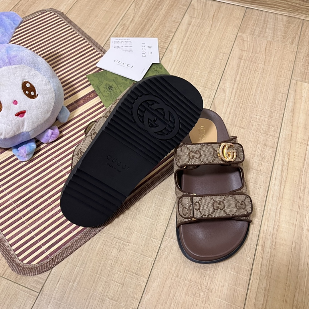 Gucci Double G GG Canvas Sandal · 4754 — תמונה 11