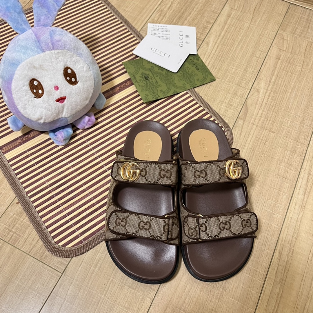 Gucci Double G GG Canvas Sandal · 4754 — תמונה 16
