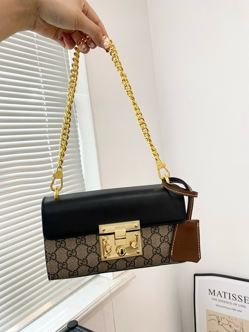 Gucci Padlock GG Supreme Shoulder Bag · 4808 — תמונה 4