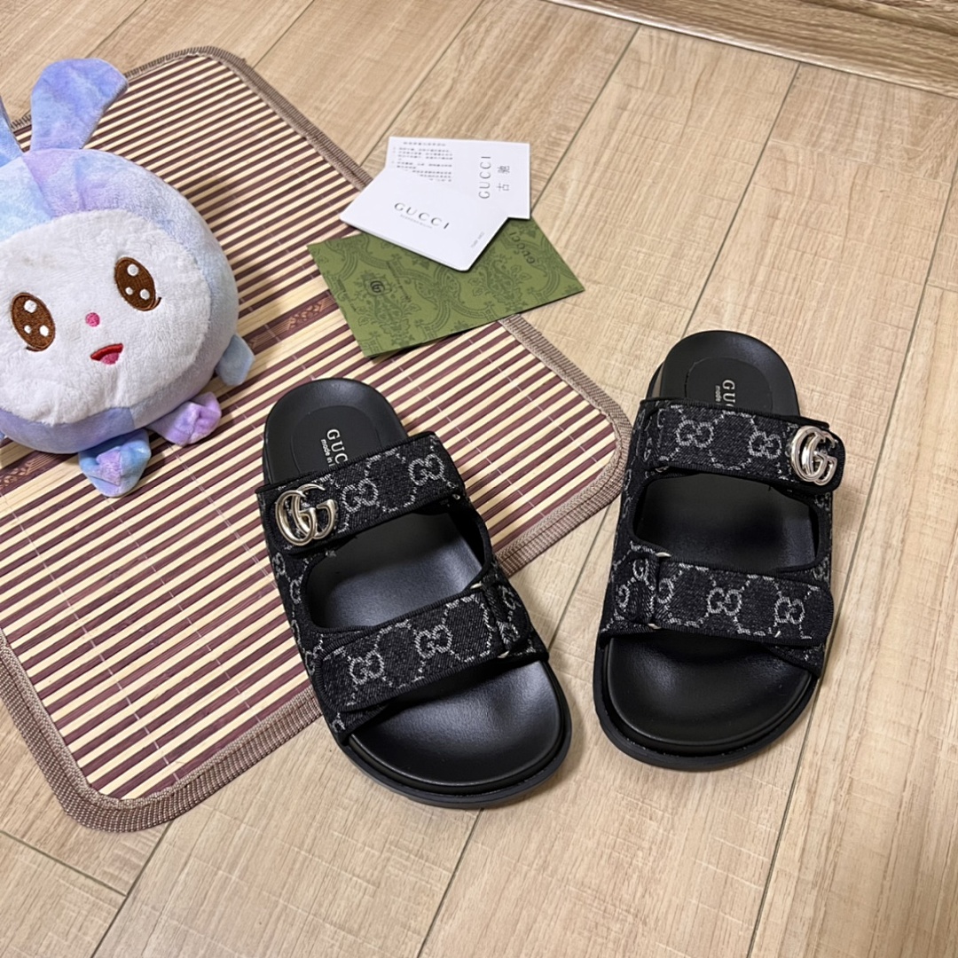 Gucci Double G GG Canvas Sandal · 4754 — תמונה 23