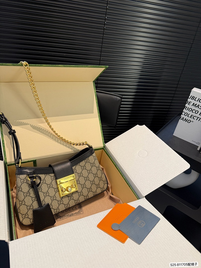 Gucci Padlock Small Shoulder Bag · 5182 — תמונה 11