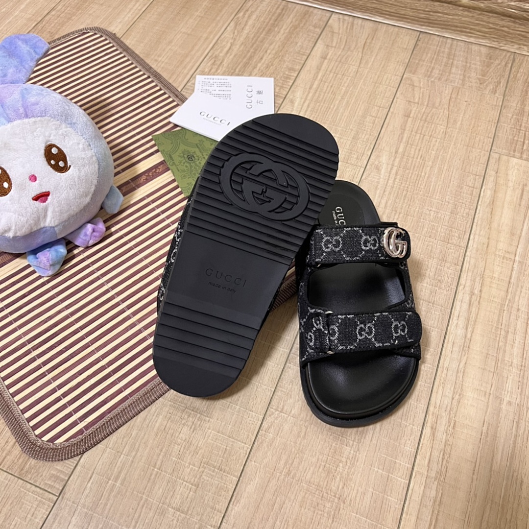 Gucci Double G GG Canvas Sandal · 4754 — תמונה 22