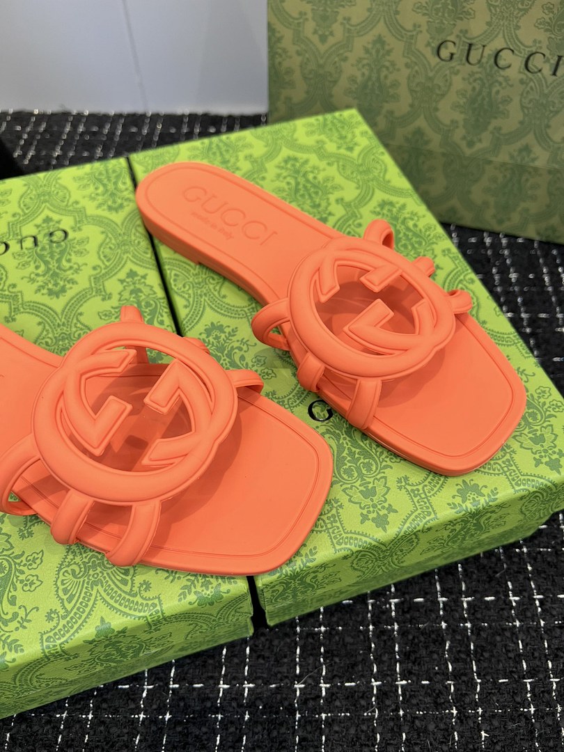 Gucci Interlocking G Slide Sandal · 4723 — תמונה 24