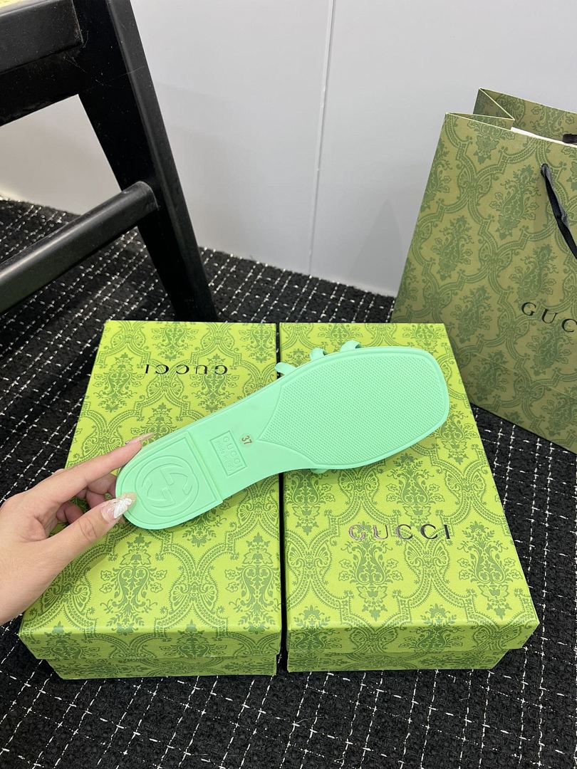 Gucci Interlocking G Slide Sandal · 4723 — תמונה 18