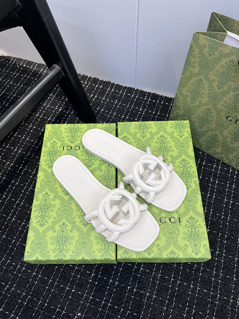 Gucci Interlocking G Slide Sandal · 4723 — תמונה 15