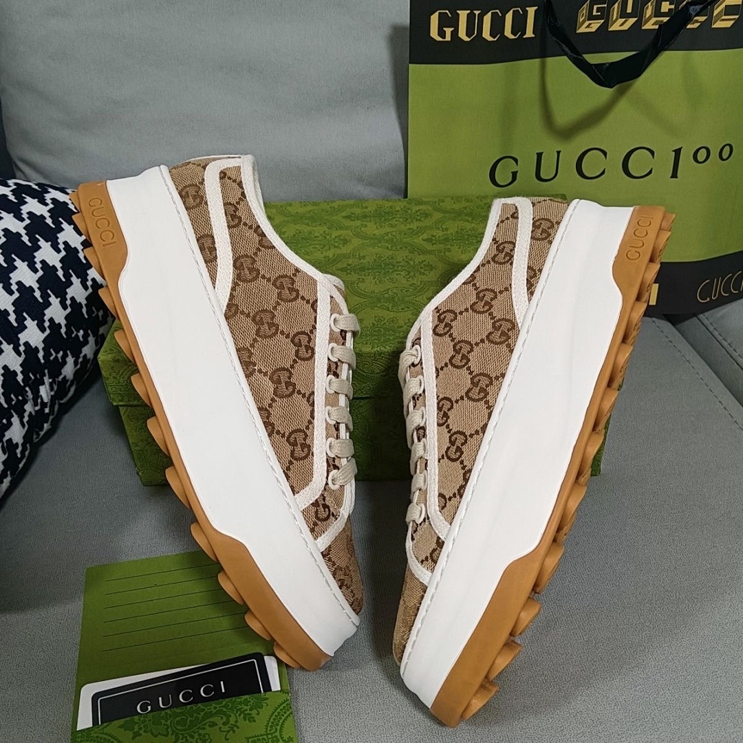 Gucci Tennis 1977 · 3417 — תמונה 23