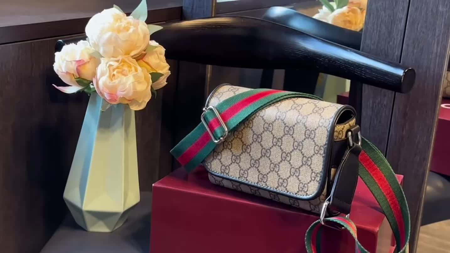 Gucci GG Supreme Messenger Bag · 5024 — תמונה 2