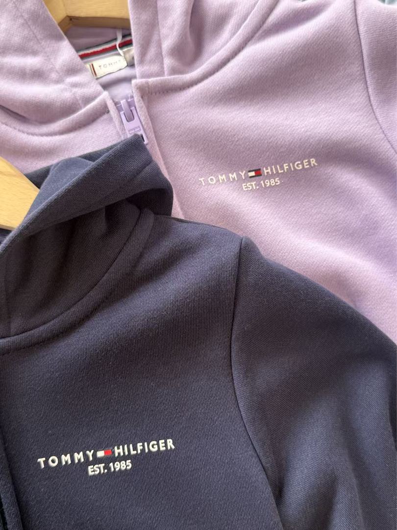 Tommy Hilfiger 1985 Logo Hoodie · A3371 — תמונה 9