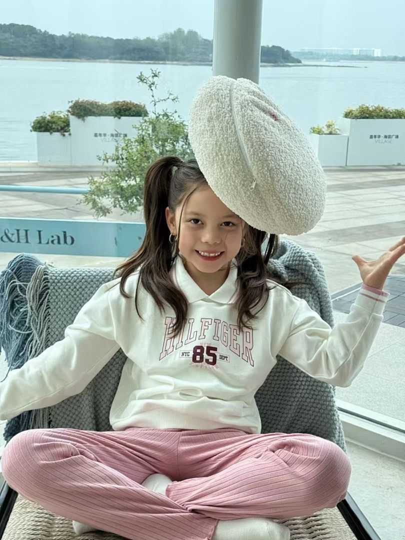 Tommy Hilfiger Babies' Logo Sweatshirt and Pant · A2654 — תמונה 6