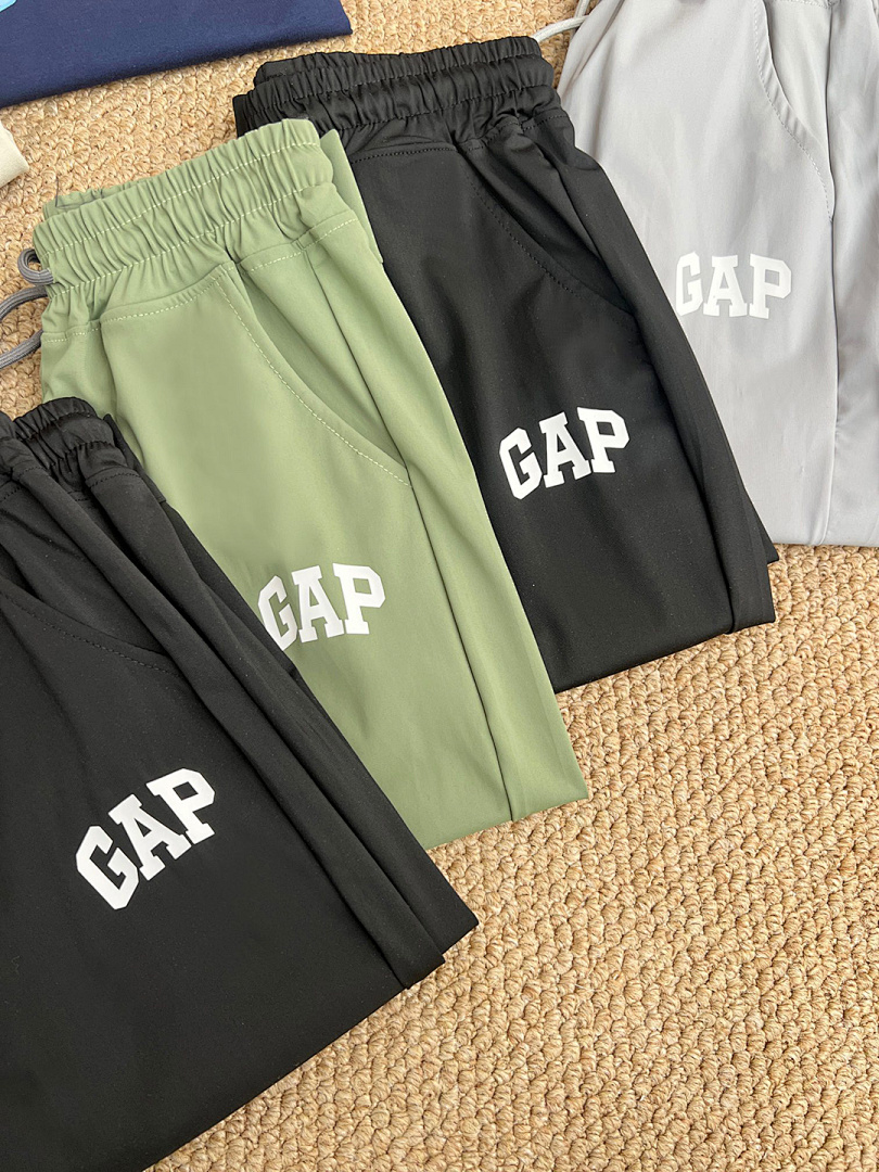 Gap Logo T-Shirt · A3026 — תמונה 11