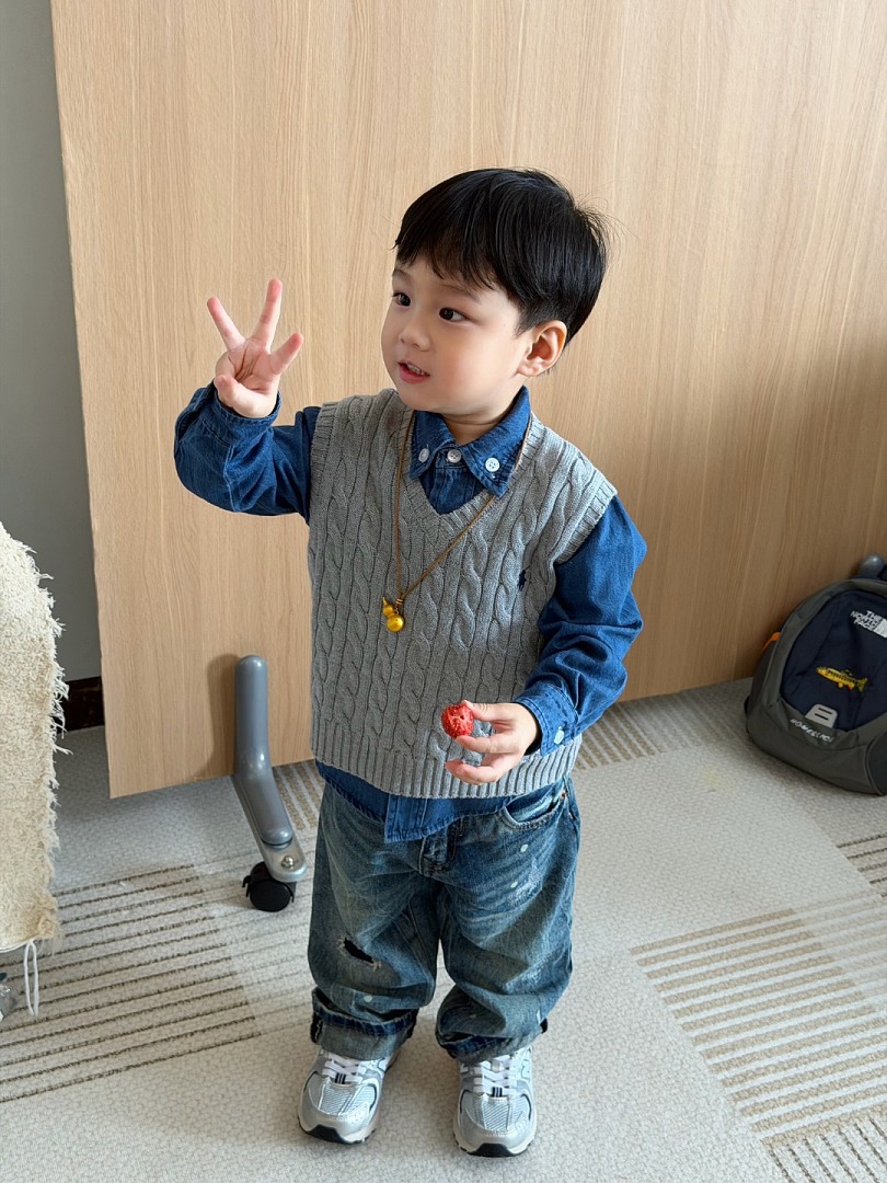 Polo Ralph Lauren Cable-Knit Cotton Sweater Vest · A3331 — תמונה 16