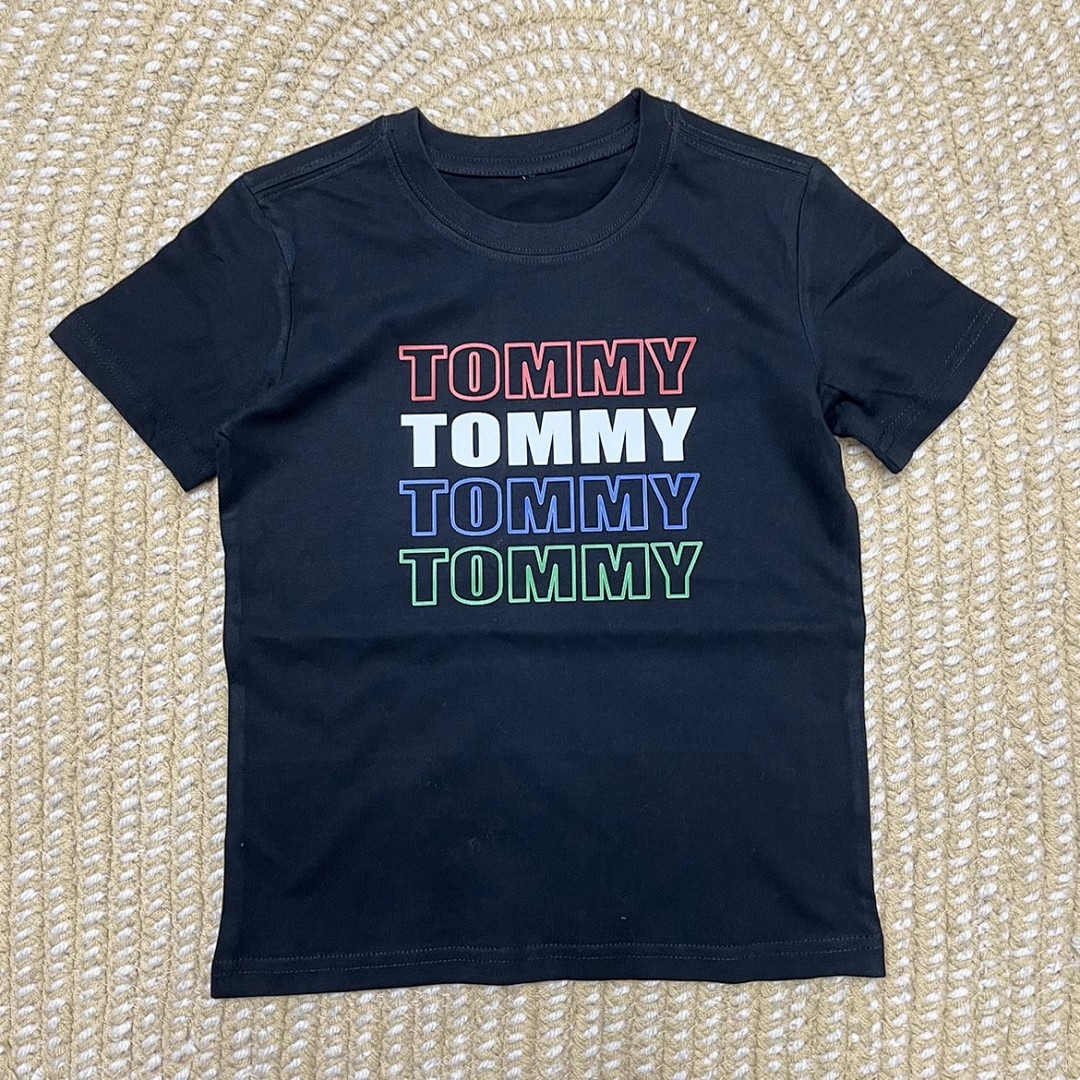 Tommy Hilfiger Varsity Tommy Logo T-Shirt · A2248 — תמונה 8