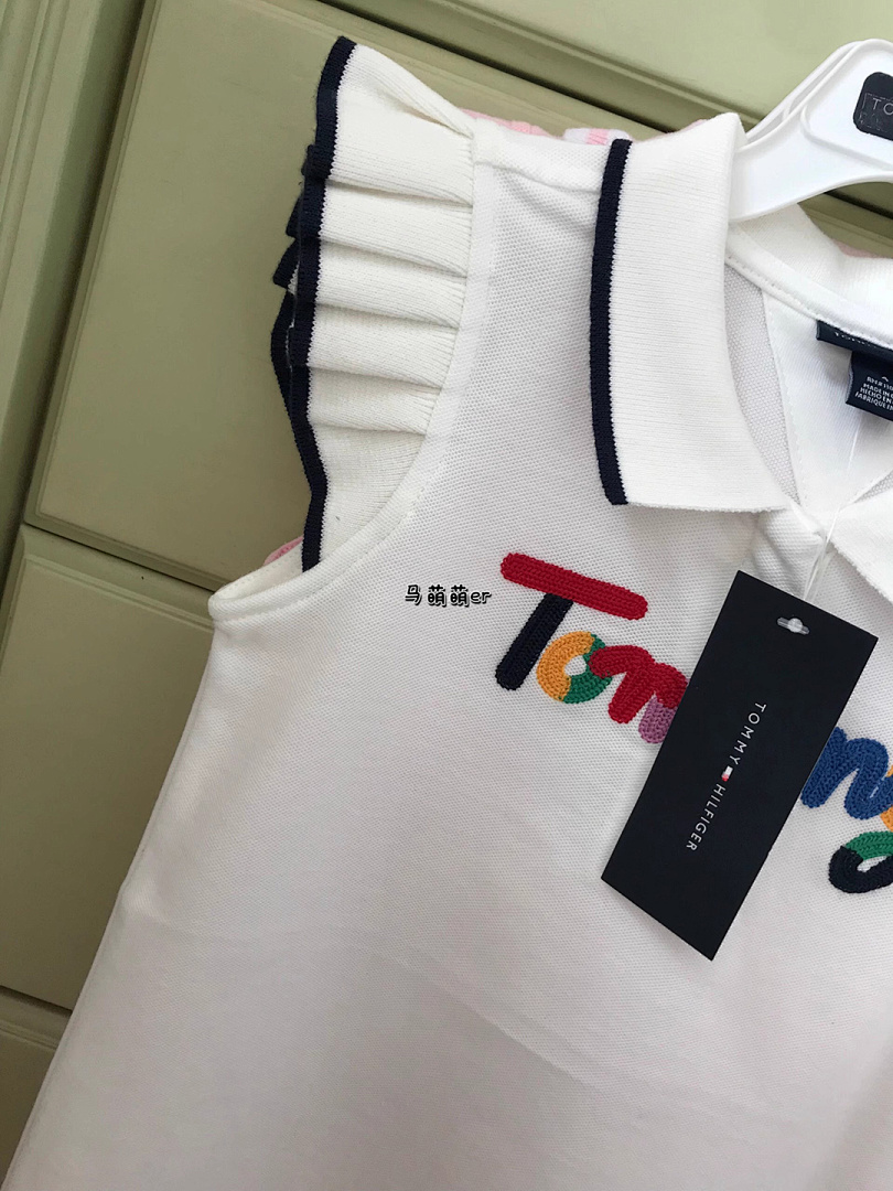 Tommy Hilfiger Sleeveless Pleated Polo Dress · A2394 — תמונה 17