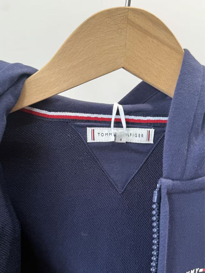 Tommy Hilfiger 1985 Logo Hoodie · A3371 — תמונה 13