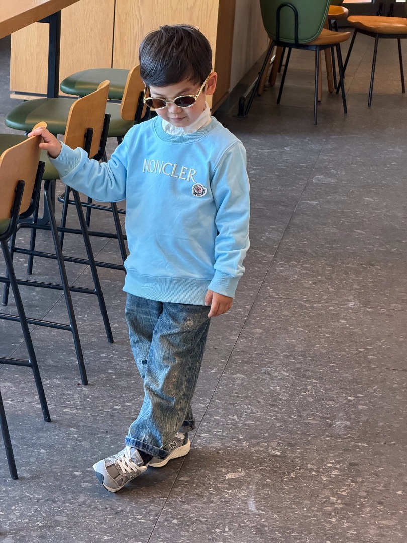 Moncler — סווטשירט וקפוצ'ון · A3361 — תמונה 10