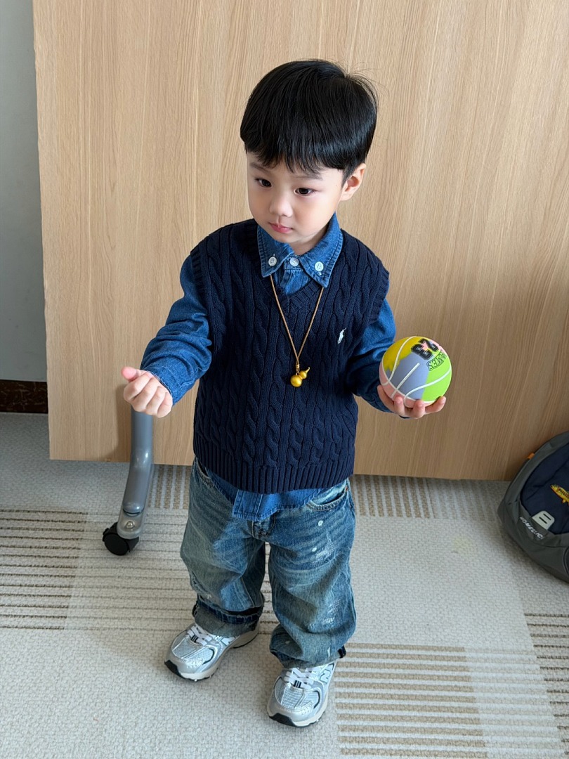 Polo Ralph Lauren Cable-Knit Cotton Sweater Vest · A3331 — תמונה 10