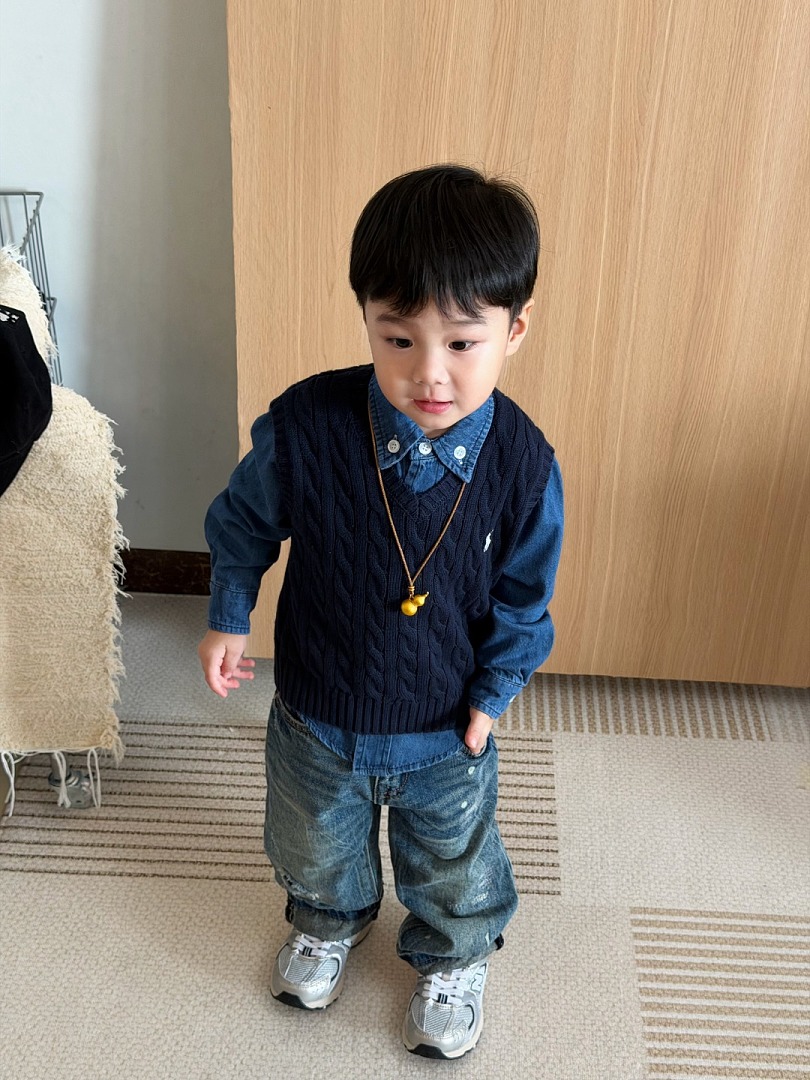 Polo Ralph Lauren Cable-Knit Cotton Sweater Vest · A3331 — תמונה 9