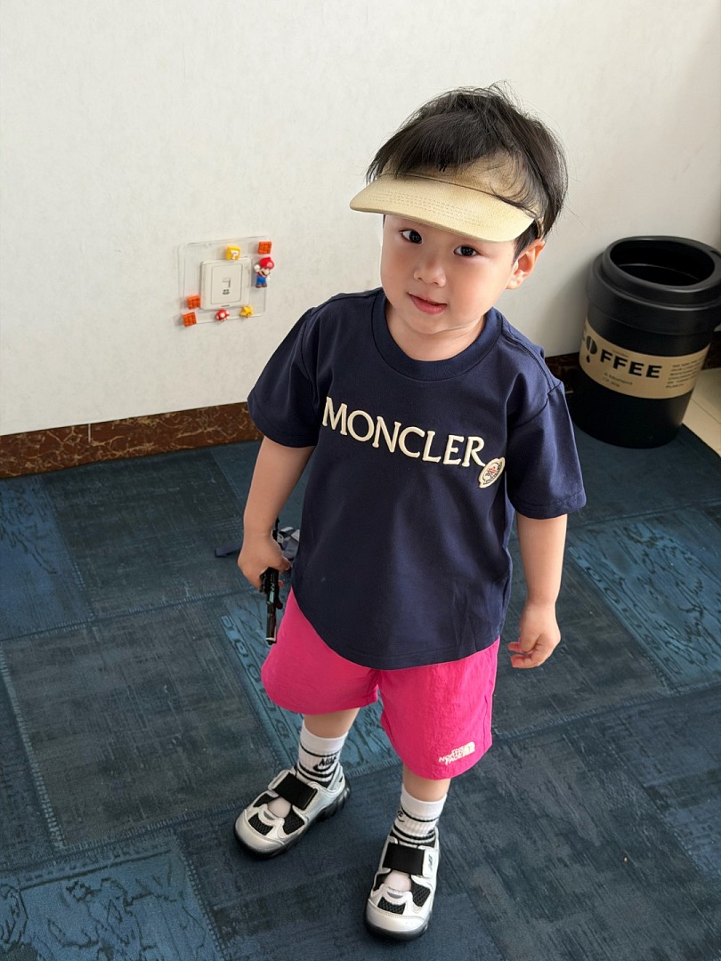 Moncler — חולצת טי · A3082 — תמונה 24
