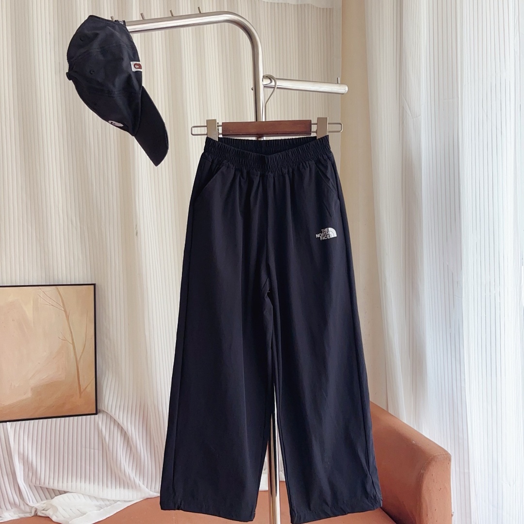 The North Face Easy Wind Trousers · A3036 — תמונה 25