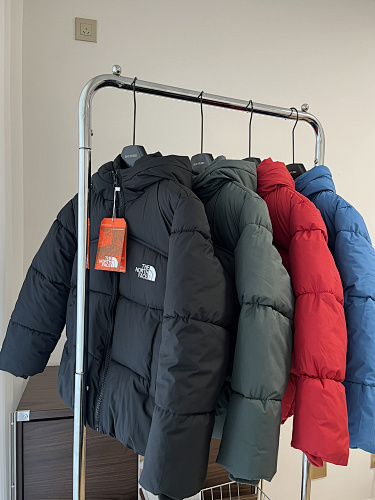 The North Face — מעיל פוך · A2854